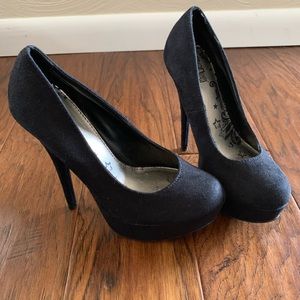 Black suede heels